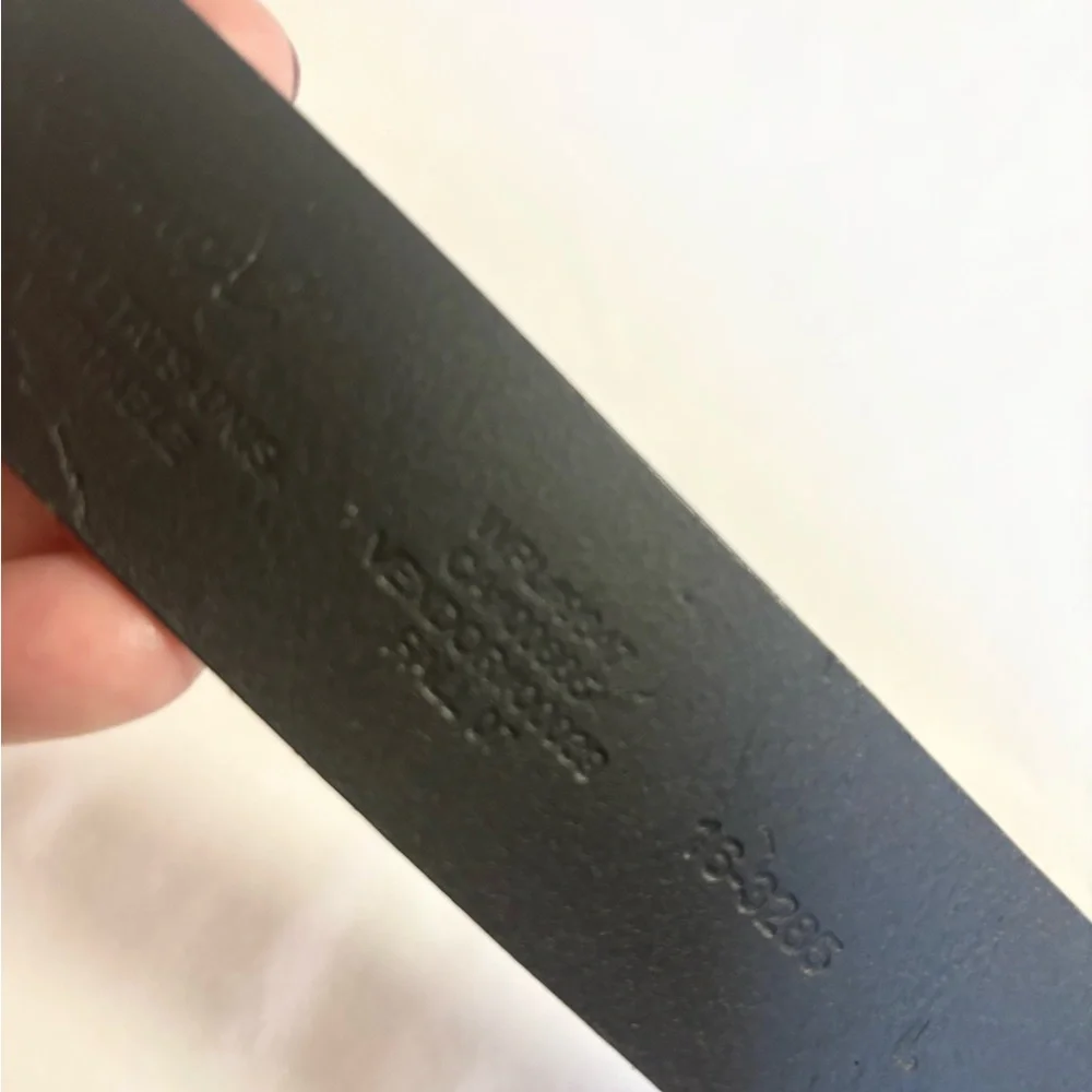 Eddie Bauer Black Leather Belt with Gray Buckle